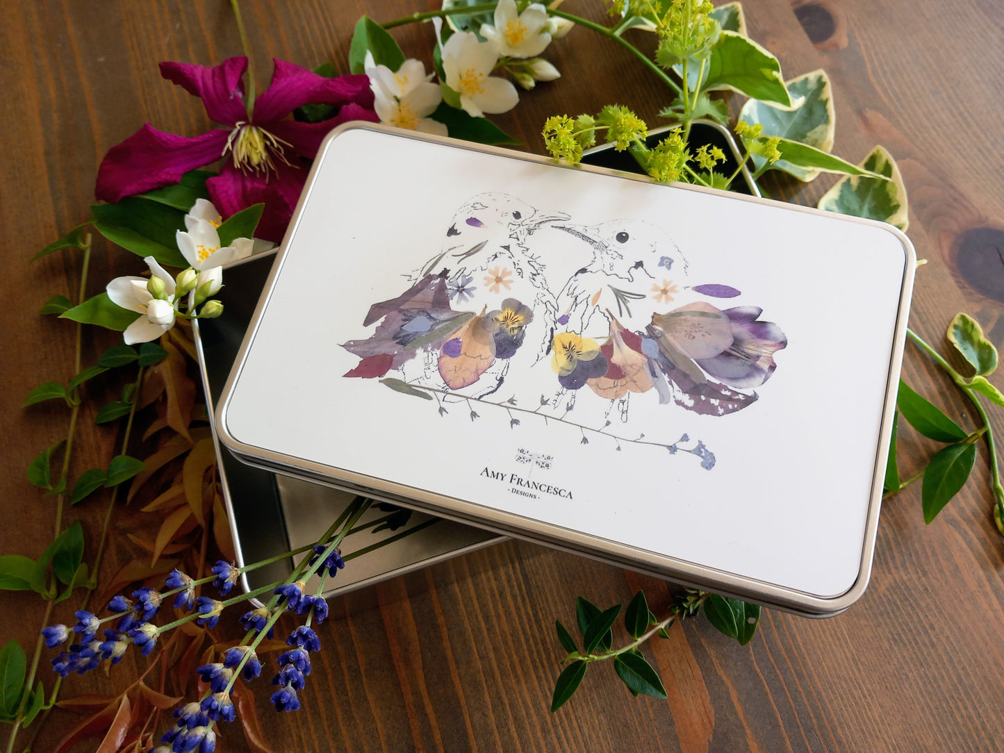 -Small Storage Tins- 'Kissing Birds'