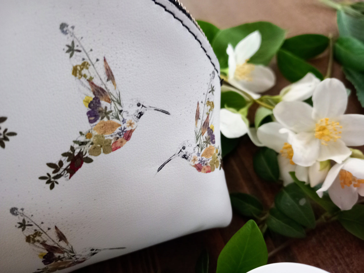 -Cosmetic Bags- Regular 'Hello Hummingbirds'