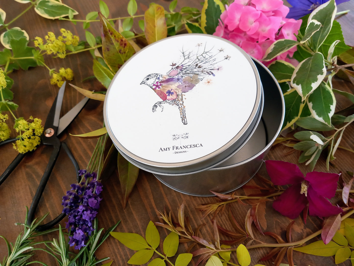 -Small Storage Tins- 'Bird in Flight'